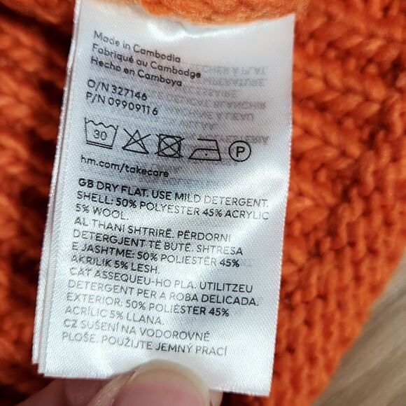 🔹️NWT H&M Divided Orange Soft Chunky Knit Cropped Sweater XSmall - Picture 13 of 14